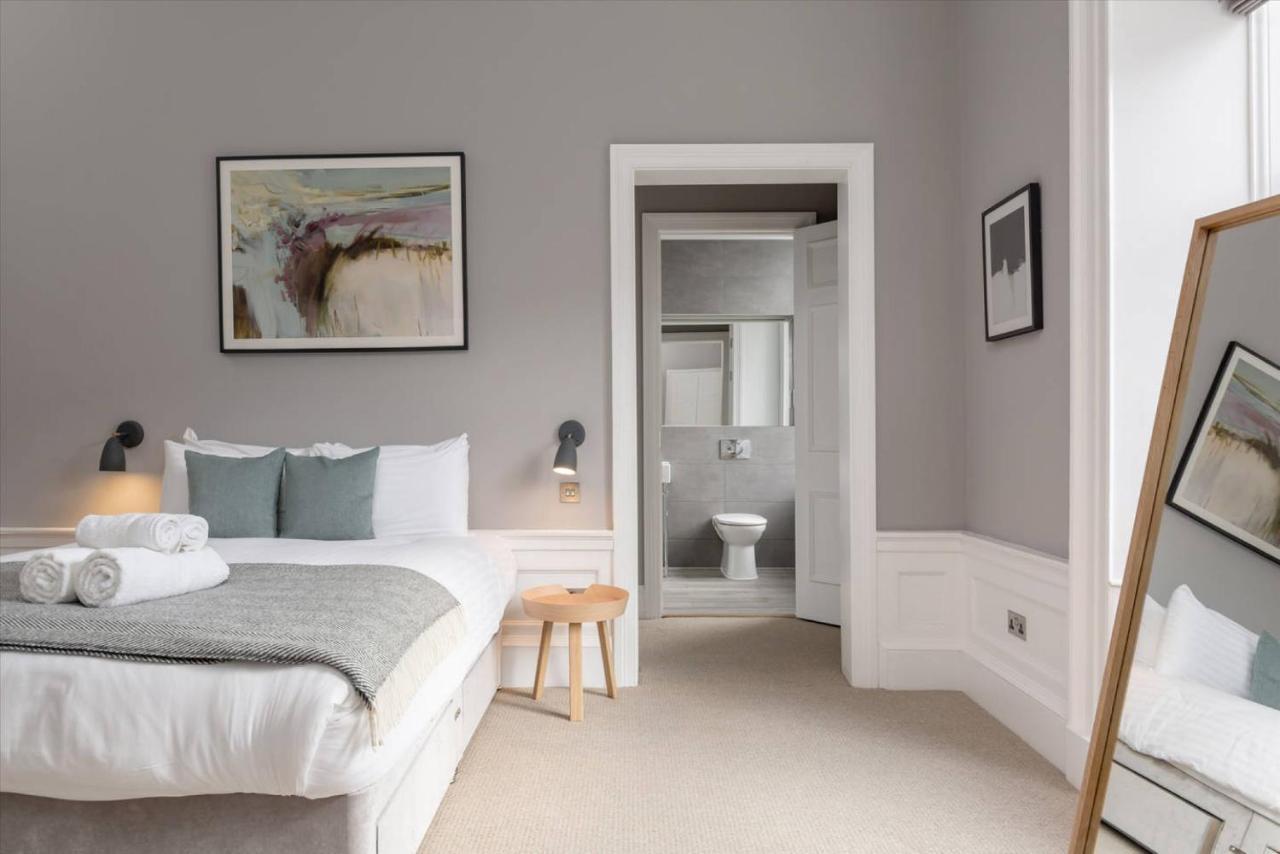 Joivy Spacious And Bright 1Bed Apt, Short Walk From Princes Street Edinburgh Exterior photo