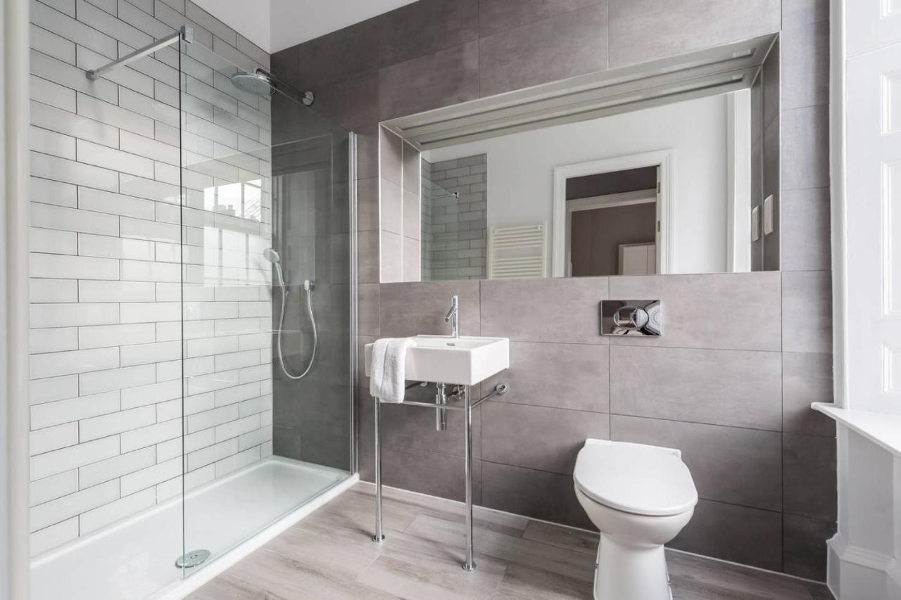 Joivy Spacious And Bright 1Bed Apt, Short Walk From Princes Street Edinburgh Exterior photo
